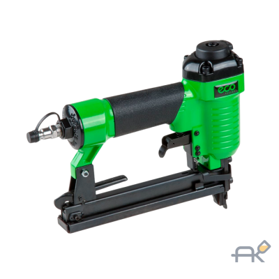 Пневмостеплер ECO ASL-40B (Скобы 20GA 4.8-7.5 бар 0.8 лудар длина скобы 6-22 мм ширина скобы 11.2 мм. магазин 100 шт.)